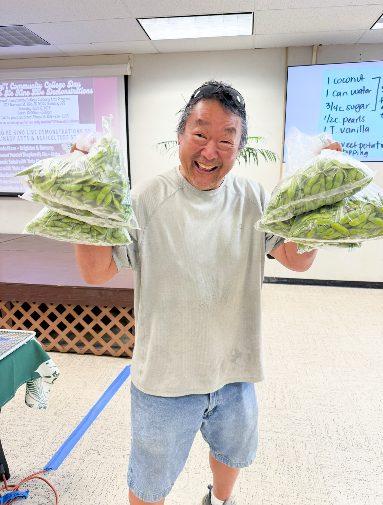 Eventgoers got their hands on some of the Agriculture program’s fresh soybeans and hydroponic lettuce at the produce sale.