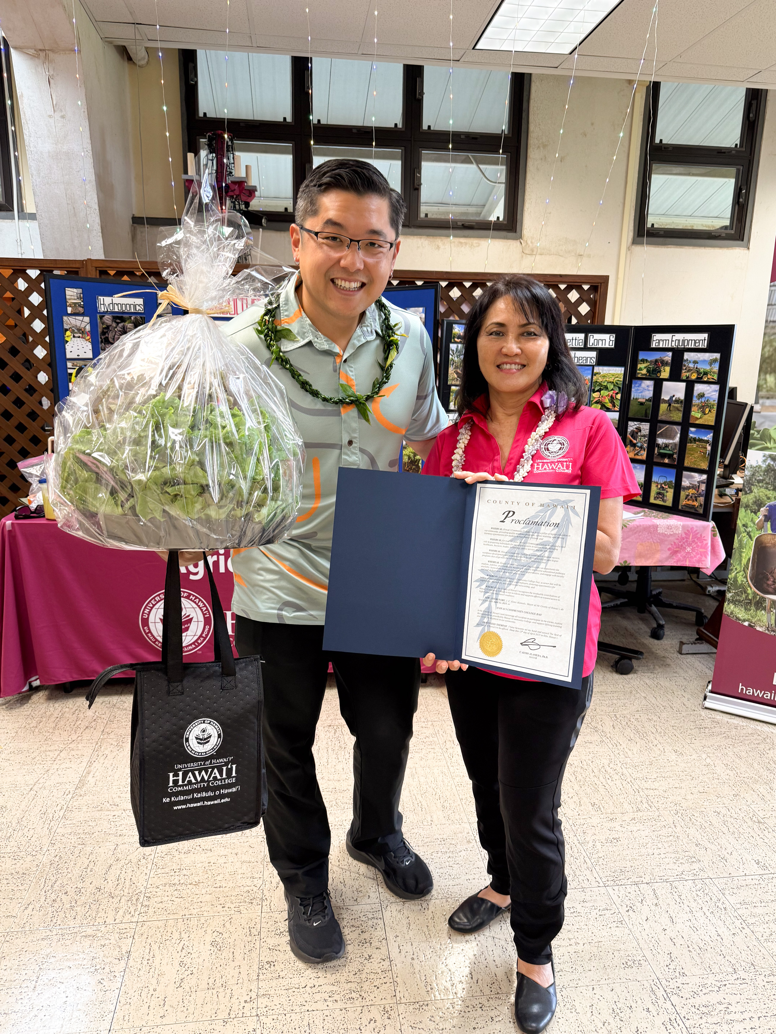 Tracey Niimi, Executive Assistant to Mayor Kimo Alameda presented Chancellor Susan Kazama with a proclamation from Mayor Alameda naming April 12, 2025 Hawai‘i Community College Day. 